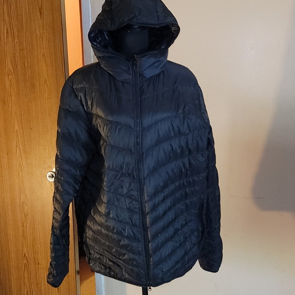 Men's Nike light weight puffer coat